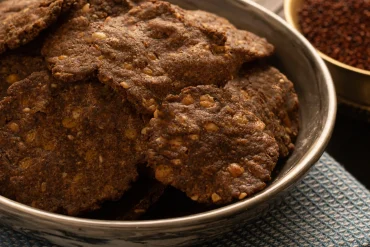 Buy Ragi Thattai Online From Noruks!